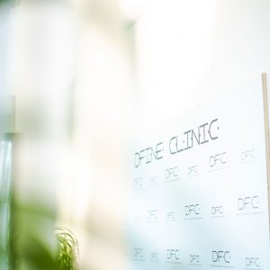 DFine Clinic Permanente Make up kliniek logo